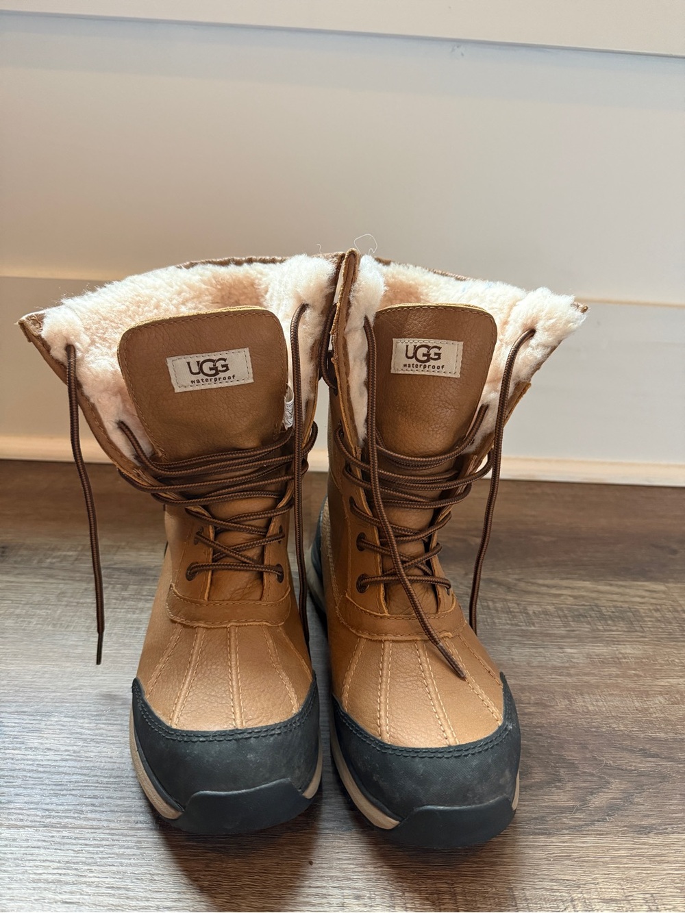 UGG Women's Brown & Cream Lace-Up Waterproof Winter Boots